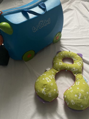 Trunki with neck rest pillow - neck,
