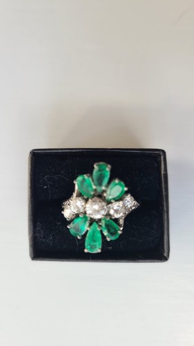 Elegant vintage style - elegant, vintage-style