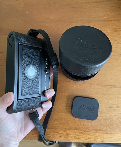 Leica rangefinder camera - leica,
