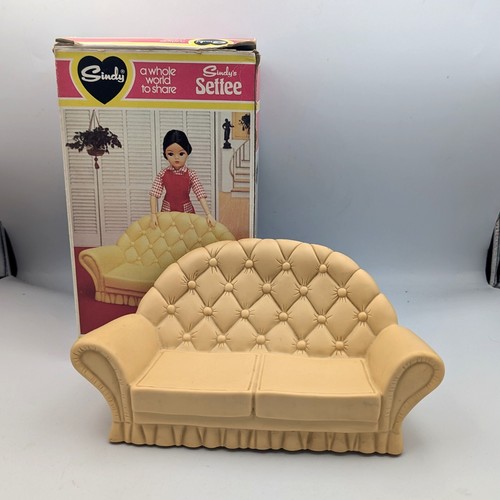 Vintage pedigree sindy settee - vintage,