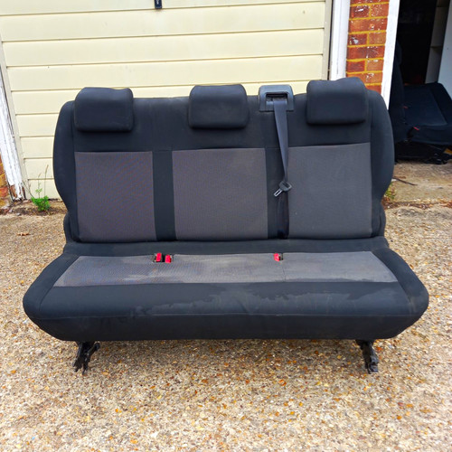 Vauxhall vivaro 2020 rear seat - 2020,