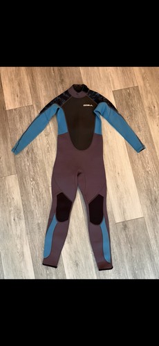 Gul kids wetsuit never - gul, worn!