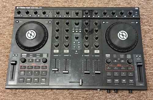 Native instruments traktor - instruments,