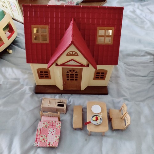 Sylvanian families red roof - sylvanian,
