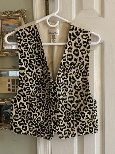 Vintage carriage court leopard - vintage,