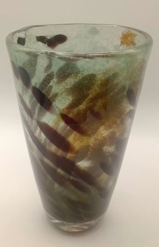 Studio ware art glass vase - ware,