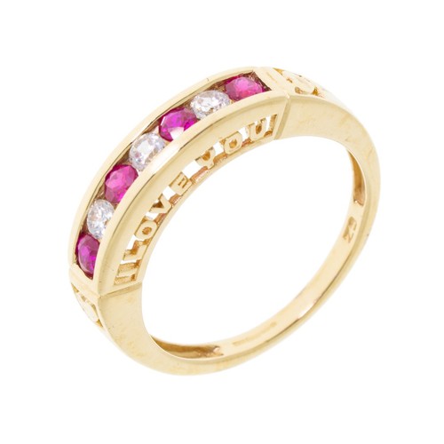Pre owned 9ct gold half - pre-owned,
