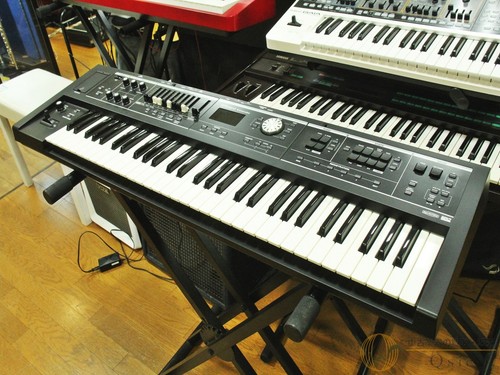 Roland combo live - vr-09, v-combo