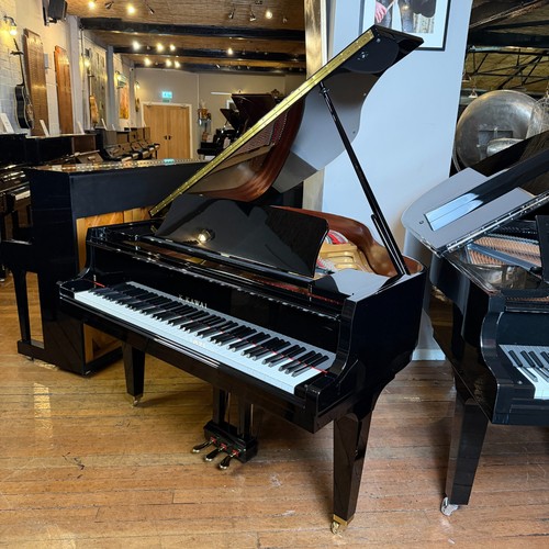 Kawai baby grand piano - kawai, gl-10