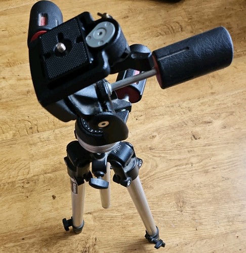 Manfrotto 290 tripod - manfrotto,