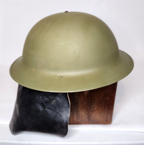 Wwii brodie helmet - with, liner