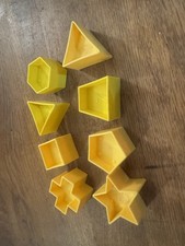 Tupperware 8 shapes for shape sorter.. 