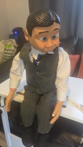 Extremely rare ventriloquist - extremely,
