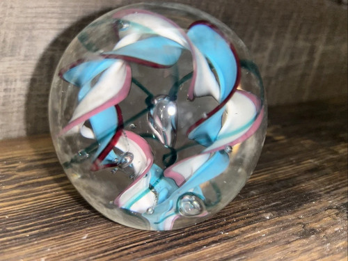 Collector paperweight art - collector's,,