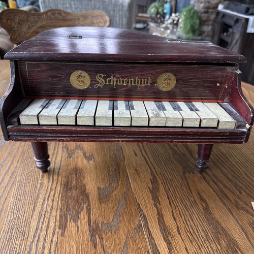 Antique schoenhut baby grand - antique,