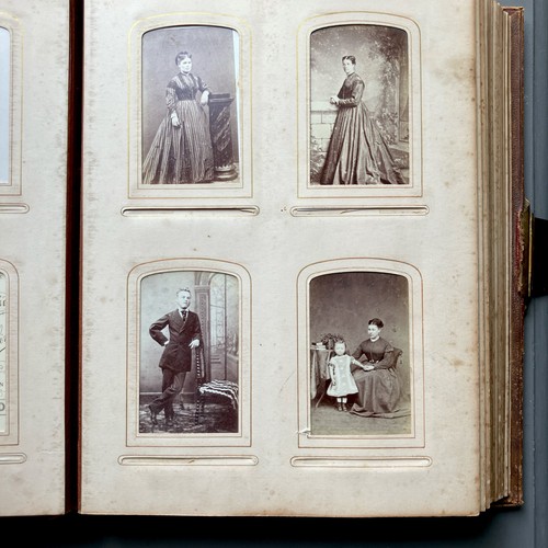 Cdv victorian album - cdv, album.
