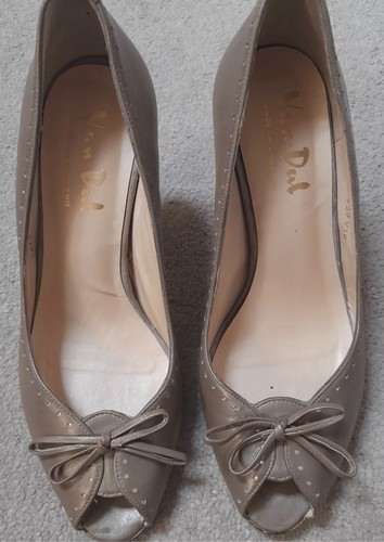 Van dal court - van, shoes