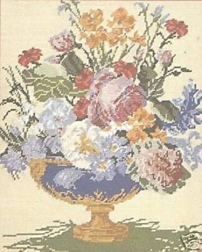 Blue vase flowers tapestry - blue,