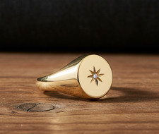 18ct gold men oval signet - 18ct,