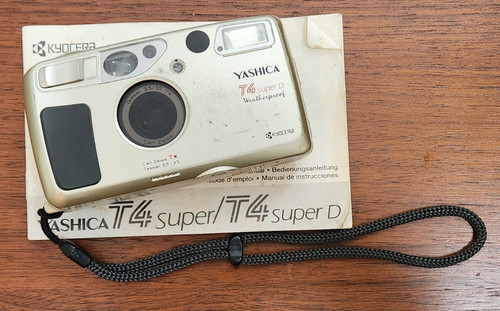 Yashica super d - t4,