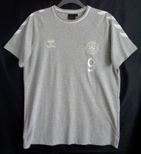 Denmark football shirt large - football,