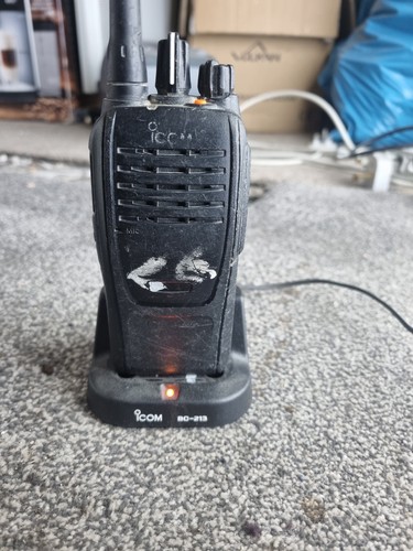 Icom f29sr uhf analogue - icom,