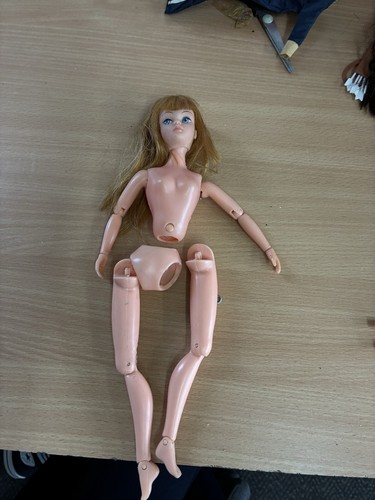 Vintage palitoy action - palitoy, girl
