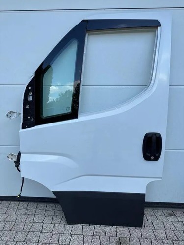 Iveco daily van front - iveco,