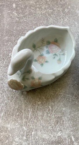 Vintage michael s rosebud - st,