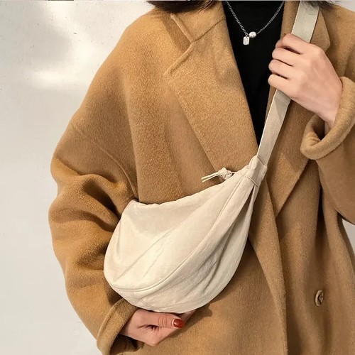 Uniqlo bag that went viral - , on