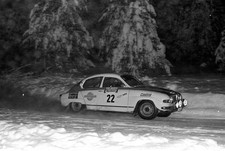 Risto Minkkinen Kyosti Jarvikallio Saab 96 V4 Arctic Rally January- Old Photo 4