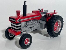 1/32 scale Topshelf Massey