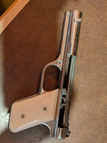 Vintage 1930s bullseye sharp - bullseye,