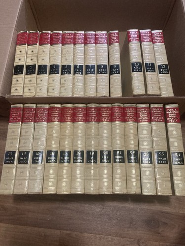 Funk wagnalls standard - wagnalls,