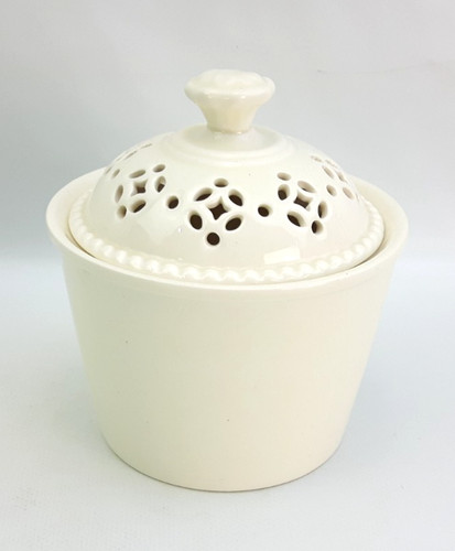 Royal creamware ceramics - creamware,