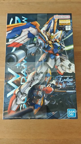 Bandai gunpla master grade - gunpla, mg