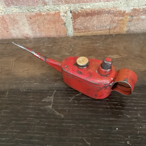 Vintage small oil can - oil,
