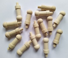 Beech Small Wooden Shaker Pegs