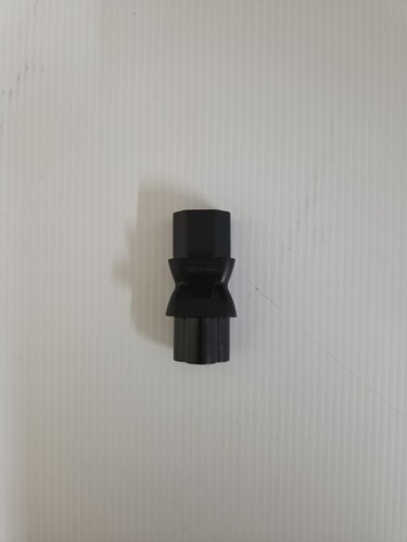 Cloverleaf iec adapter - to,