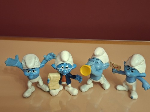 Mcdonald toys 4 smurf - mcdonald's,
