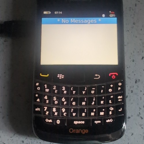 Blackberry bold black bar - blackberry,