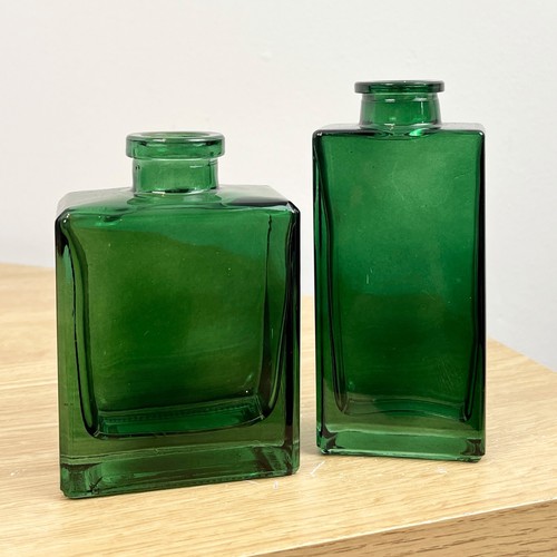 Green coloured glass - bud, vase