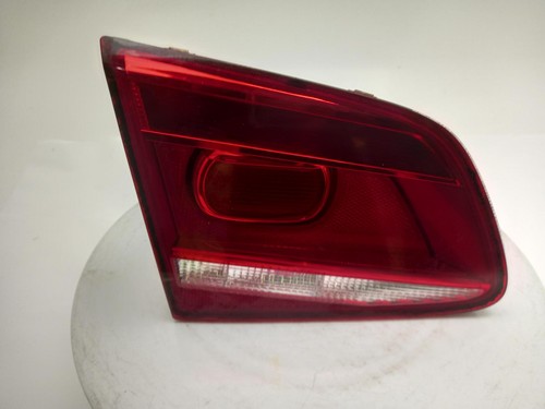Volkswagen passat tail light - passat,