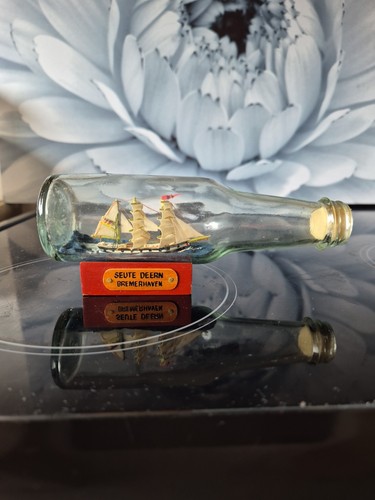 Decorative seute deern ship - decorative,
