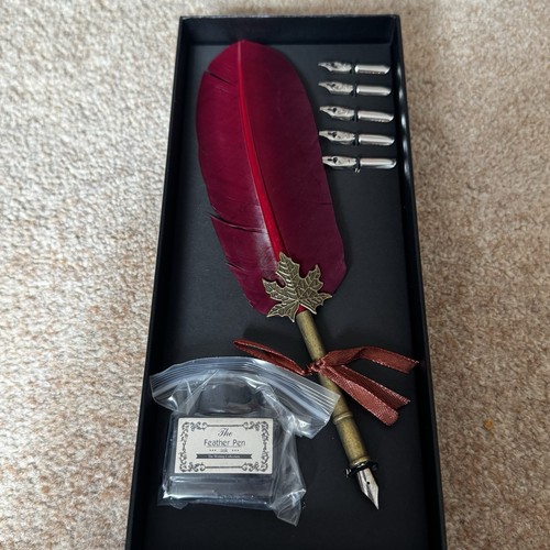 Vintage feather quill - feather,