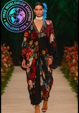 Camilla A Still Life T Shape Long Kaftan