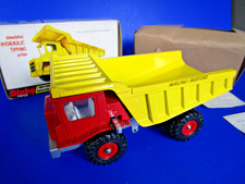 Dinky Toys Aveling Barford Centaur Dump Truck 924