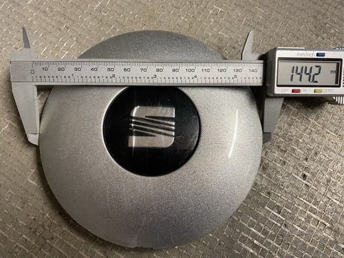 Seat 144mm wheel centre cap - seat,