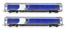 HORNBY 'OO' GAUGE RAKE OF 2