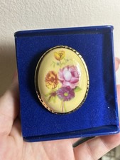 Vintage Aynsley Brooch Fine